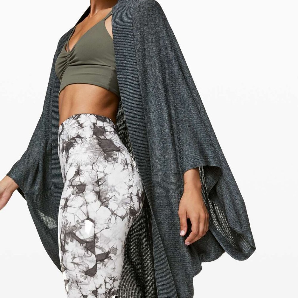Lululemon Stillness Wrap